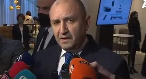 Румен Радев: Не се поддавам на натиск нито от САЩ, нито от Русия, аз съм президент на България!