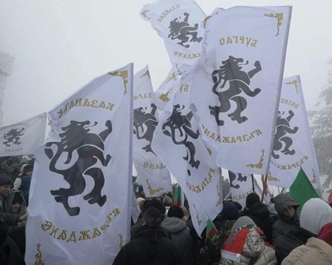 Възрожденците се броят на есен!!!