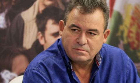 Бонев: Срещу нормалността се води война. Безогледна, мръсна и тотална