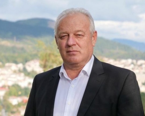 НЯМА ПРОПУСК: ГЕРБ кметът в Смолян Николай Мелемов пробута „наша фирма“ с 500 лв. капитал за 2,2-милионна поръчка