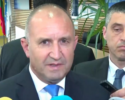 Радев: Опитът да се изтрие 3 март от националния календар е покушение срещу историята