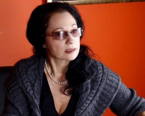 Мен ако питате, протестът ни би трябвало да е срещу политическите лъжци. Срещу тези, които ни излъгаха три пъти