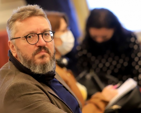 Карбовски за Георги Господинов: Писателят не е писател вече. Агитпропстажант е