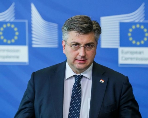 Още един удар в посока „Шенген“: Хърватският премиер обвини България за мигрантския натиск