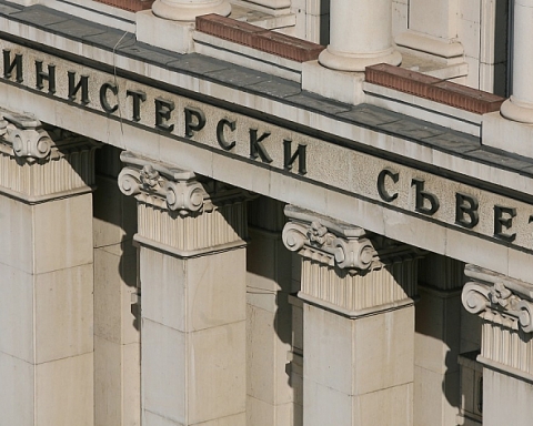 Скандал! ГЕРБ напуснаха заседанието на Съвета по сигурността в Министерски съвет заради дерогацията