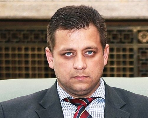 ГНЕВЕН: Полк. Николай Марков: Не може заради 300 души 7 млн. да се превръщат в трупове и да си лягат сами в ковчега /ВИДЕО/