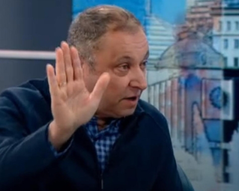 Яне Янев: “Българските” колбаси се правят от вносно 15-годишно месо – тиха, но сигурна отрова