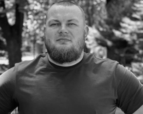 В Одеса е застрелян националистът Демян Ганул, който запали руснаците в профсъюзния дом, биеше ги и ги осакатяваше