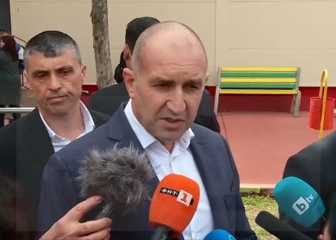 Радев отговори на Борисов: Ако има заговор, да го открие в нежеланието си да носи отговорност!