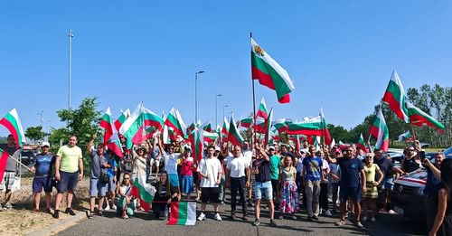 Протести срещу еврото в София и Брюксел