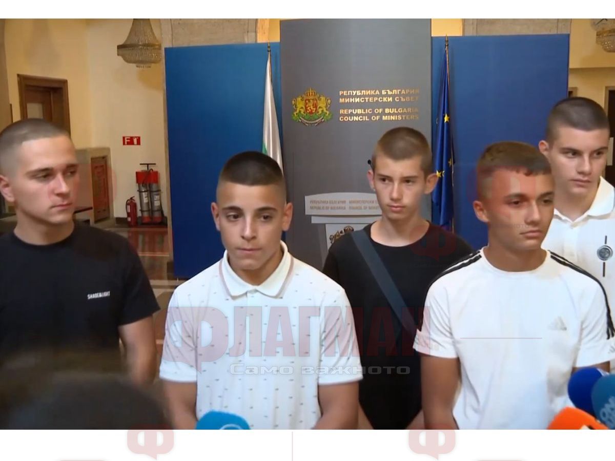 Петте момчета, които гасиха пожара край Сунгурларе с пръскачки и тупалки: Господ е с нас и не ни е страх